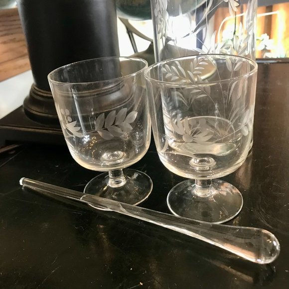 Etched Glass Barware Martini Cocktail Mixing Set: Jug Stick & 2 Glasses Handmade - Picture 4 of 6